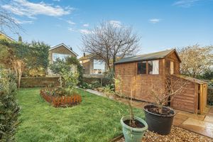 Dashwood Rise Duns Tew